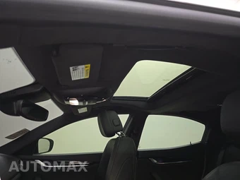2022 Maserati Ghibli Modena Q4 – miniatura 19