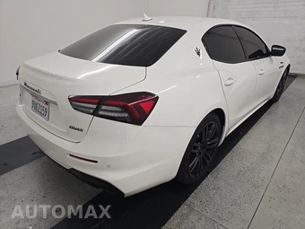 2022 Maserati Ghibli Modena Q4 – miniatura 4