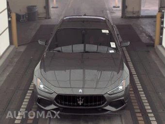2022 Maserati Ghibli Modena Q4 – miniatura 2
