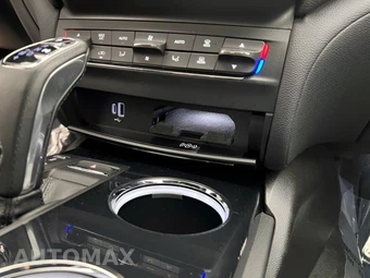 2022 Maserati Ghibli Modena Q4 - miniatura 13