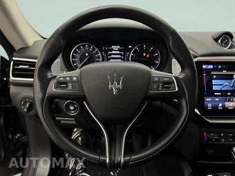 2022 Maserati Ghibli Modena Q4 - miniatura 15