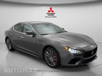 2022 Maserati Ghibli Modena Q4 - miniatura 2