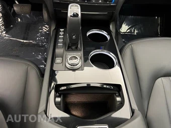 2022 Maserati Ghibli Modena Q4 - miniatura 9