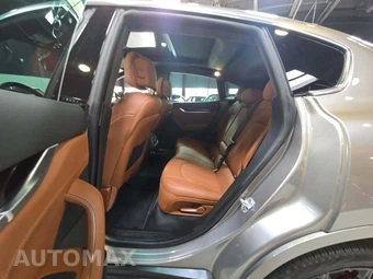 2022 Maserati Levante GT – miniatura 13