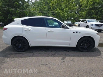 2022 Maserati Levante GT - miniatura 4