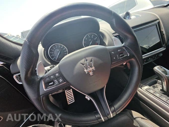 2022 Maserati Levante Modena S - miniatura 10