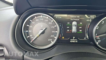 2022 Maserati Levante Modena S - miniatura 29