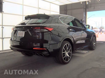 2022 Maserati Levante Modena S - miniatura 4
