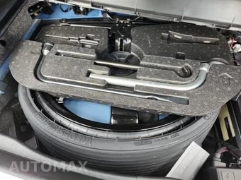 2022 Maserati Levante Modena S – miniatura 9