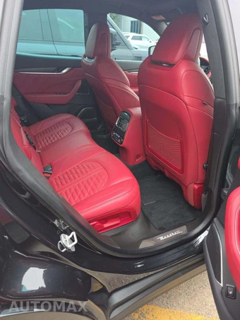 2022 Maserati Levante Modena S - miniatura 16