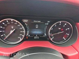 2022 Maserati Levante Modena S - miniatura 9