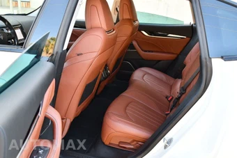 2022 Maserati Levante Modena - miniatura 18