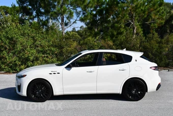 2022 Maserati Levante Modena - miniatura 29