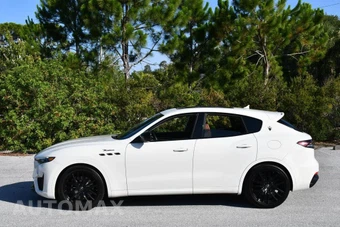 2022 Maserati Levante Modena - miniatura 30