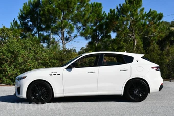 2022 Maserati Levante Modena - miniatura 32