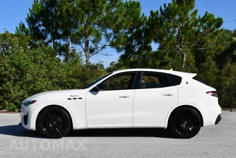 2022 Maserati Levante Modena - miniatura 33