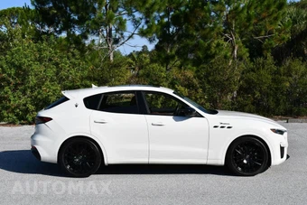 2022 Maserati Levante Modena - miniatura 38
