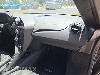 2022 McLaren 720S Spider Luxury Convertible – miniatura 17
