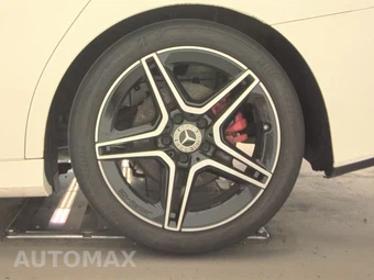 2022 Mercedes-Benz A 220 4MATIC - miniatura 12