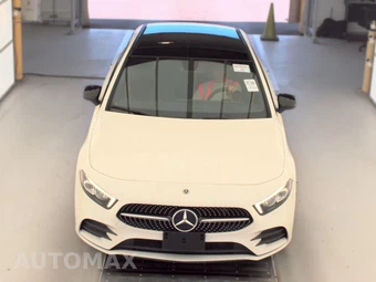 2022 Mercedes-Benz A 220 4MATIC - miniatura 2