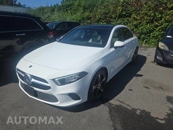 2022 Mercedes-Benz A 220 4MATIC