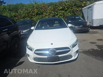 2022 Mercedes-Benz A 220 4MATIC - miniatura 2