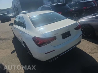 2022 Mercedes-Benz A 220 4MATIC - miniatura 6