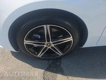 2022 Mercedes-Benz A 220 4MATIC - miniatura 8