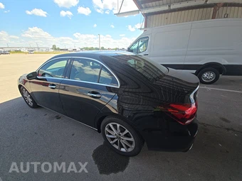 2022 Mercedes-Benz A 220 4MATIC - miniatura 6
