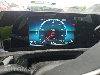 2022 Mercedes-Benz A 220 - miniatura 12