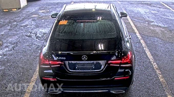 2022 Mercedes-Benz A 220 - miniatura 5