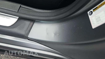 2022 Mercedes-Benz AMG C 43 4MATIC Convertible – miniatura 22