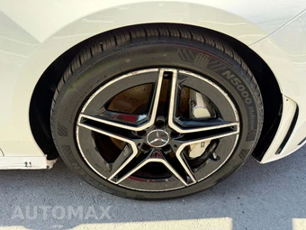 2022 Mercedes-Benz AMG CLA 35 4MATIC - miniatura 20