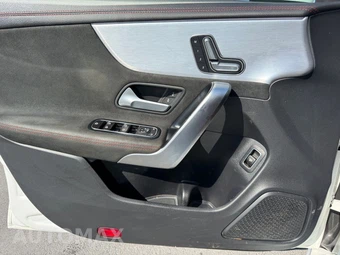 2022 Mercedes-Benz AMG CLA 35 4MATIC - miniatura 21