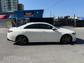 2022 Mercedes-Benz AMG CLA 35 4MATIC - miniatura 6