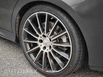 2022 Mercedes-Benz AMG CLA 35 4MATIC - miniatura 15