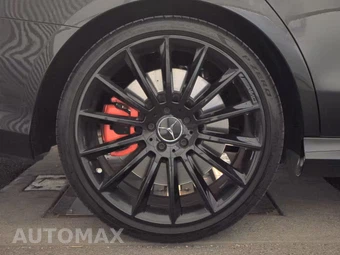 2022 Mercedes-Benz AMG E 53 4MATIC Sedan - miniatura 11