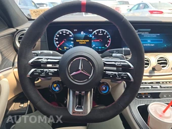 2022 Mercedes-Benz AMG E 53 4MATIC Sedan - miniatura 16