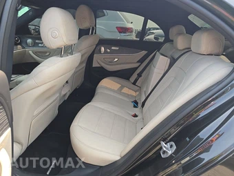 2022 Mercedes-Benz AMG E 53 4MATIC Sedan - miniatura 19