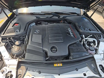 2022 Mercedes-Benz AMG E 53 4MATIC Sedan - miniatura 22