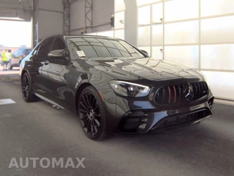2022 Mercedes-Benz AMG E 53 4MATIC Sedan - miniatura 4