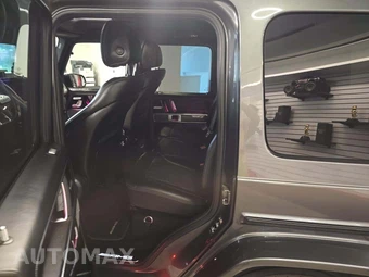 2022 Mercedes-Benz AMG G 63 4MATIC - miniatura 13