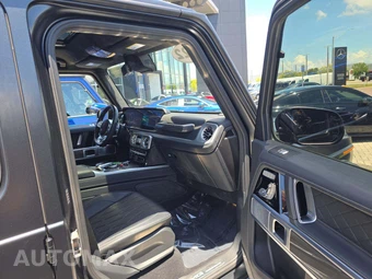 2022 Mercedes-Benz AMG G 63 4MATIC – miniatura 18