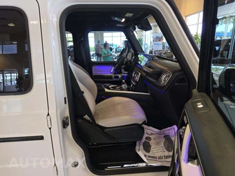 2022 Mercedes-Benz AMG G 63 4MATIC - miniatura 18