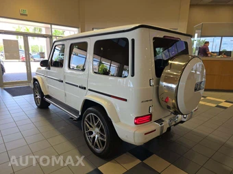 2022 Mercedes-Benz AMG G 63 4MATIC - miniatura 2