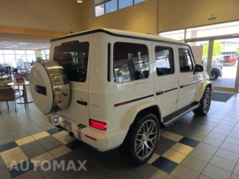 2022 Mercedes-Benz AMG G 63 4MATIC - miniatura 3