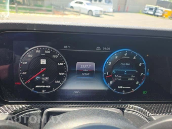 2022 Mercedes-Benz AMG G 63 4MATIC - miniatura 9