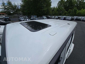 2022 Mercedes-Benz AMG G 63 4MATIC – miniatura 12