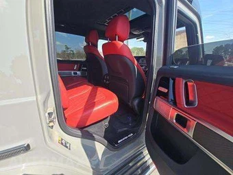 2022 Mercedes-Benz AMG G 63 4x4 Squared – miniatura 17