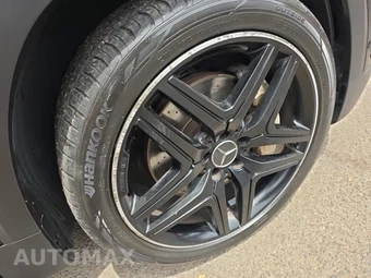 2022 Mercedes-Benz AMG GLB 35 4MATIC - miniatura 9